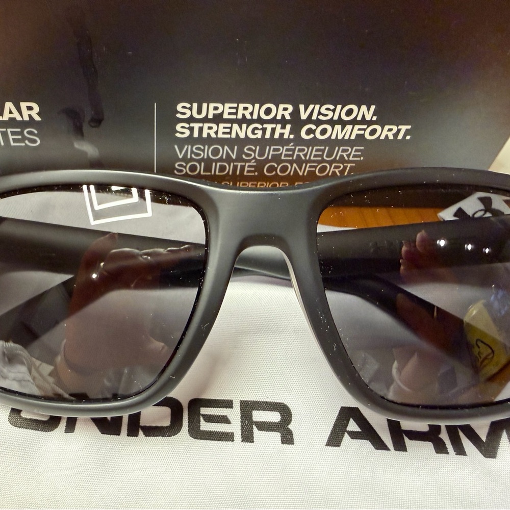 New Under Armour Assist Black Sunglasses